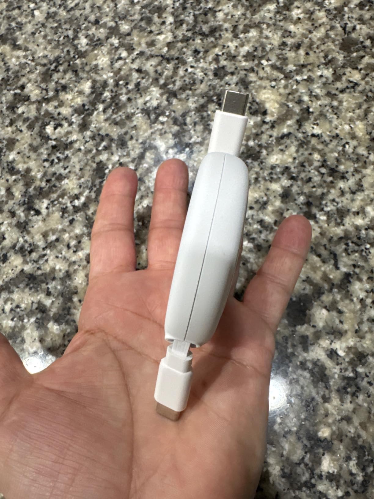 retractable usb c cable